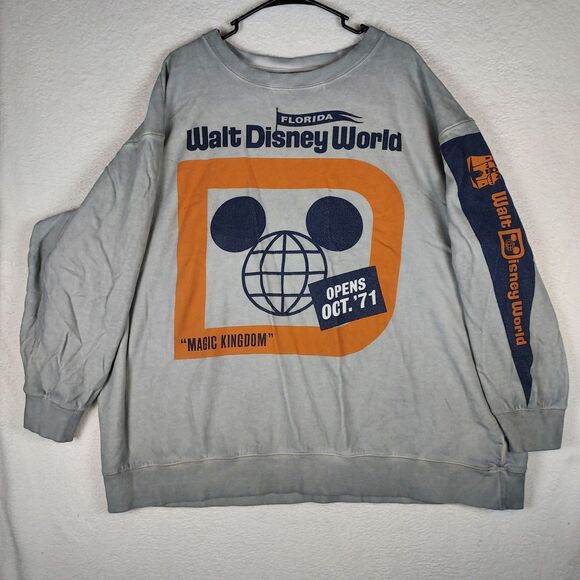 Disney World Vault Collection 50 Mens 2xl Magic Kingdom Long-sleeved Grey Shirt - Picture 1 of 9